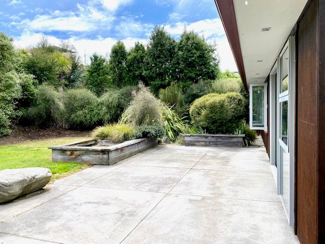 35 Hewson Crescent, Wanaka - Carousel 2