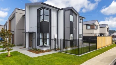 2 Fitch Lane, Wallaceville, Upper Hutt - Carousel 1