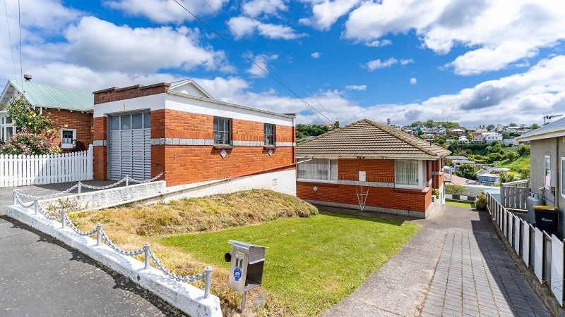 11 Cooper Street, Mornington, Dunedin - Carousel 1