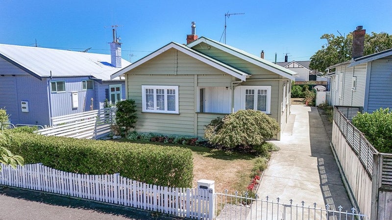 61 Cook Street, Hamilton East, Hamilton - Carousel 1