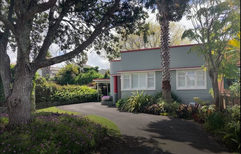 18 William Avenue, Greenlane, Auckland - Carousel 1