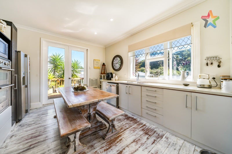 1/32 Hair Street, Wainuiomata, Lower Hutt - Carousel 2
