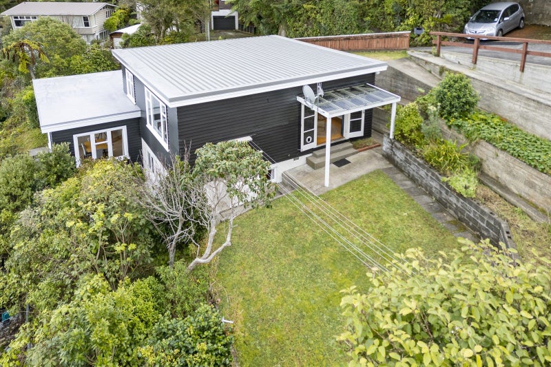 46 Baroda Street, Khandallah, Wellington - Carousel 2