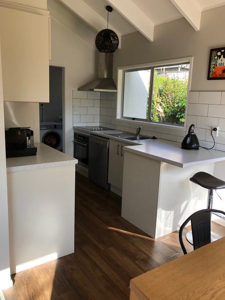 3/10 Waratah Street, Birkenhead, Auckland - Carousel 2