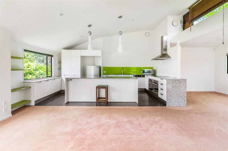 327C Glenfield Road, Glenfield, Auckland - Carousel 1