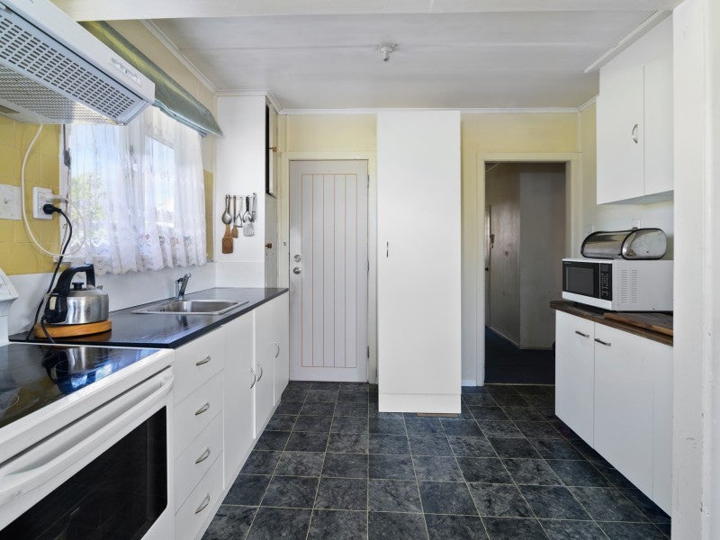 24 Bellingham Crescent, Fordlands, Rotorua - Carousel 2