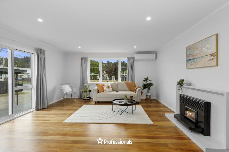 179 Stokes Valley Road, Stokes Valley, Lower Hutt - Carousel 2