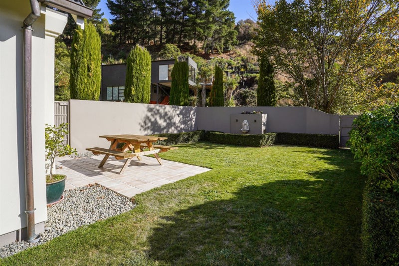 5 Virginia Lane, Mount Pleasant, Christchurch - Carousel 1