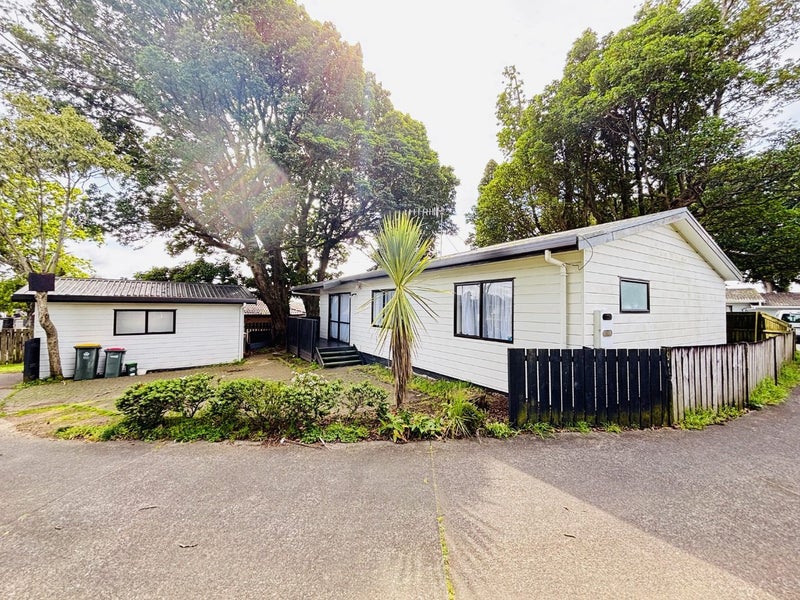 3/122 Gray Avenue, Papatoetoe, Auckland - Carousel 2
