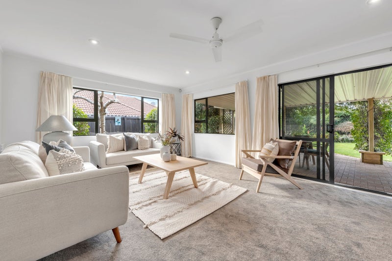 16 Glencullen Place, Dannemora, Auckland - Carousel 2