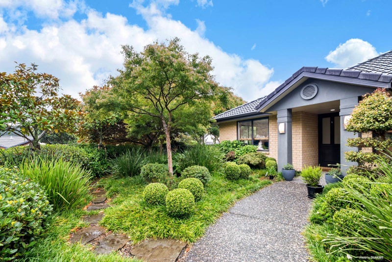 28 William Gamble Drive, Greenhithe, Auckland - Carousel 2