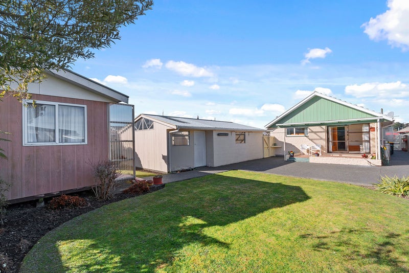 27 Glenrowan Avenue, Avondale, Christchurch - Carousel 11