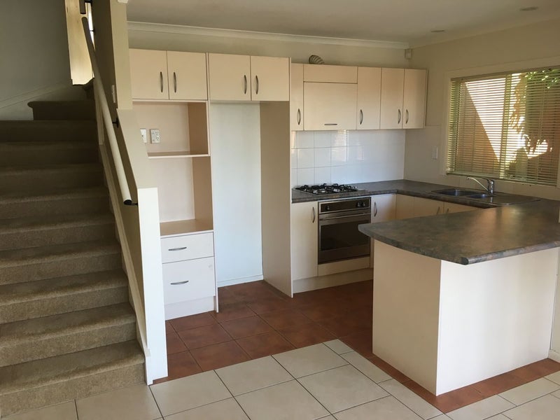 24 Navan Place, Dannemora, Auckland - Carousel 2