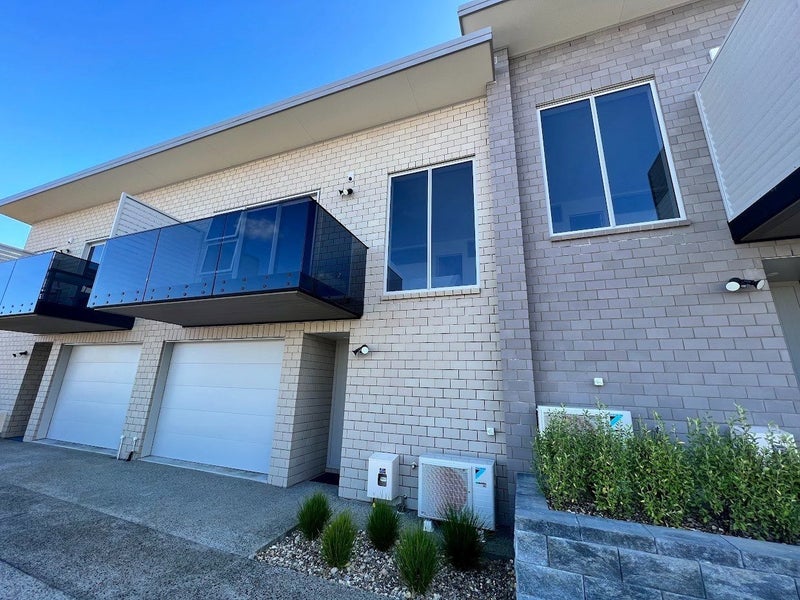 3/13A Clarke Road, Onehunga, Auckland - Carousel 10
