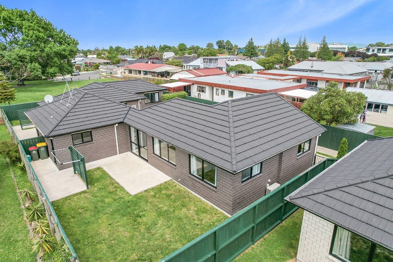 3/5 Mahana Road, St Andrews, Hamilton - Carousel 2