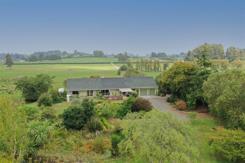 105 Barrett Road, Temple View, Hamilton - Carousel 2