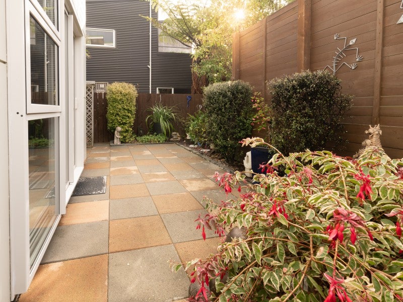 83A Te Wharepouri Street, Berhampore, Wellington - Carousel 8