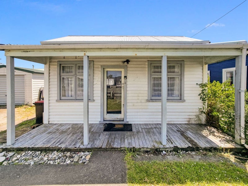 38 Blake Street, Blaketown, Greymouth - Carousel 2