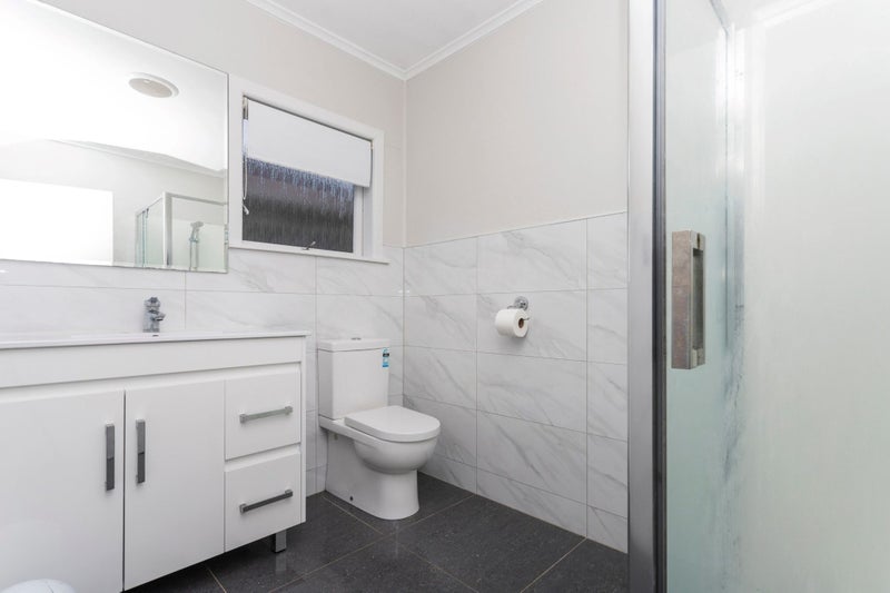 1B Juliana Way, Glendene, Auckland - Carousel 8