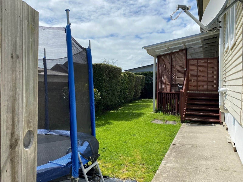 114 Mcleod Road, Te Atatu South, Auckland - Carousel 9