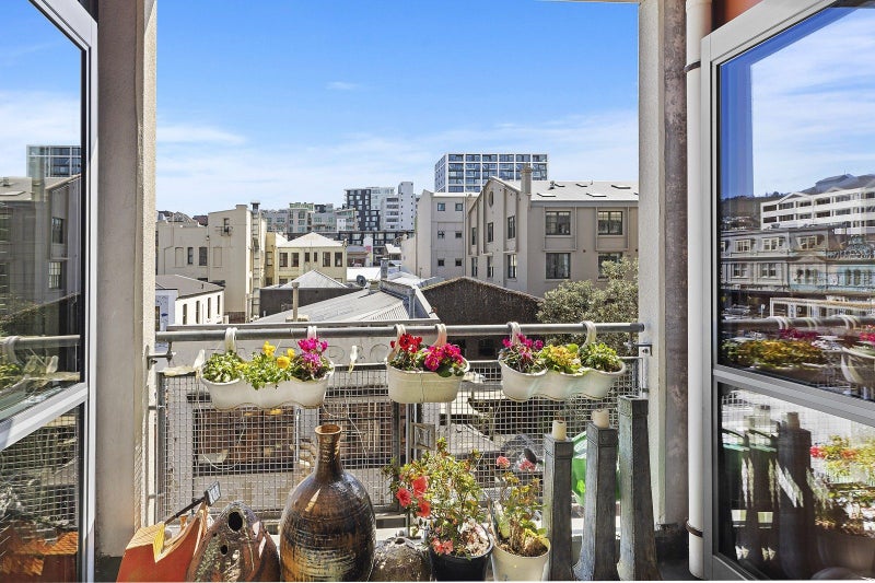 32/8 Leeds Street, Te Aro, Wellington - Carousel 2