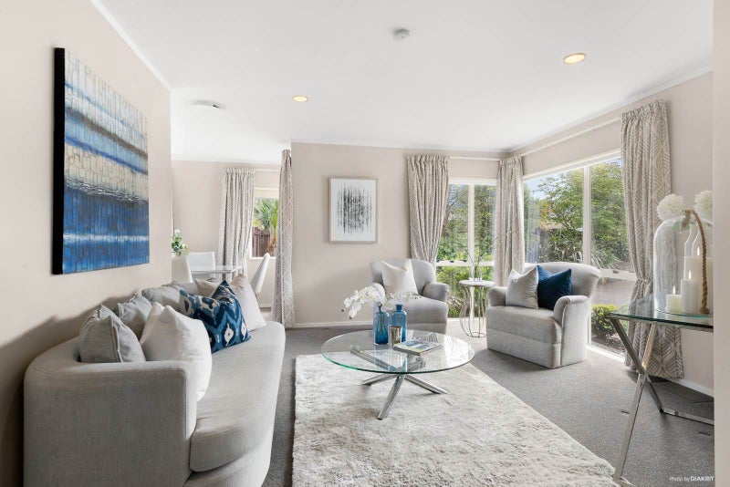 40 Matterhorn Crescent, Northpark, Auckland - Carousel 2