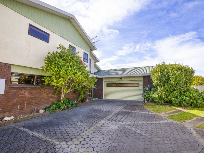 341 Church Road, Greenmeadows, Napier - Carousel 2