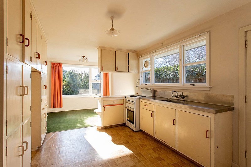 1/227 Memorial Avenue, Burnside, Christchurch - Carousel 2