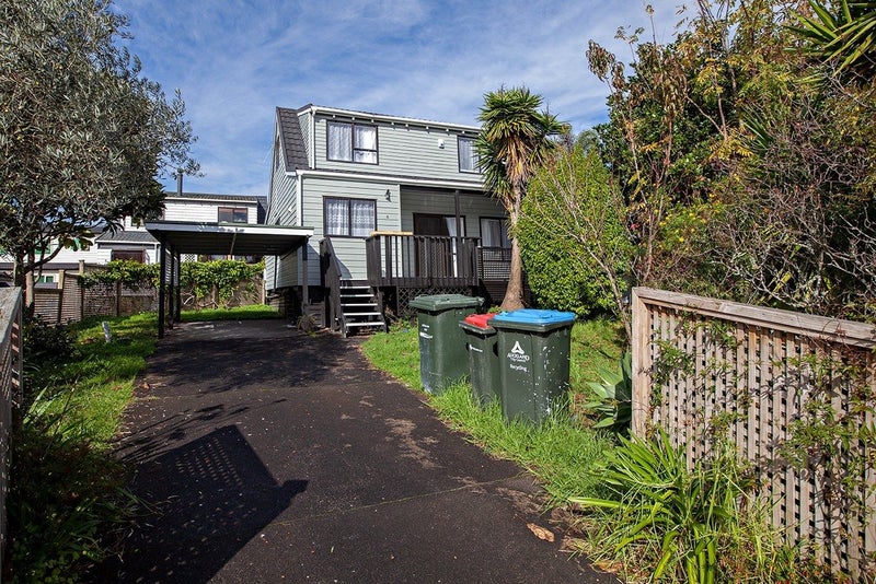 8/4 Taylor Street, Blockhouse Bay, Auckland - Carousel 1