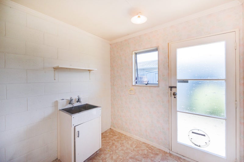 2/293 Ruahine Street, Terrace End, Palmerston North - Carousel 10