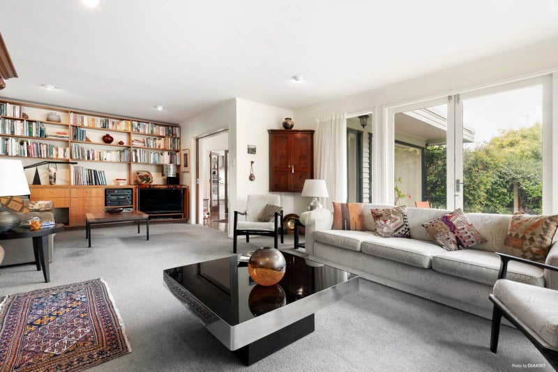 53 Seacliffe Avenue, Belmont, Auckland - Carousel 2