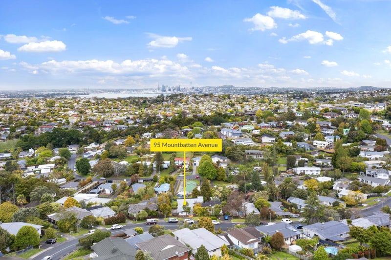 95 Mountbatten Avenue, Hillcrest, Auckland - Carousel 11