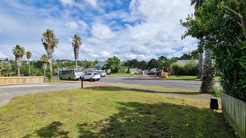 27 Calypso Way, Unsworth Heights, Auckland - Carousel 27