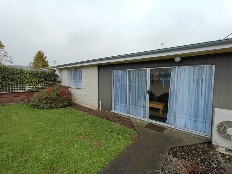 2/45 Royal Street, Upper Hutt, Wellington - Carousel 1