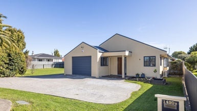 1420B Karamu Road North, Mayfair, Hastings - Carousel 1