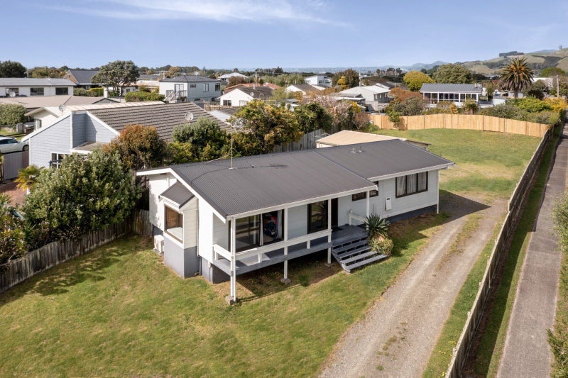 760 Papamoa Beach Road, Papamoa Beach, Papamoa - Carousel 2