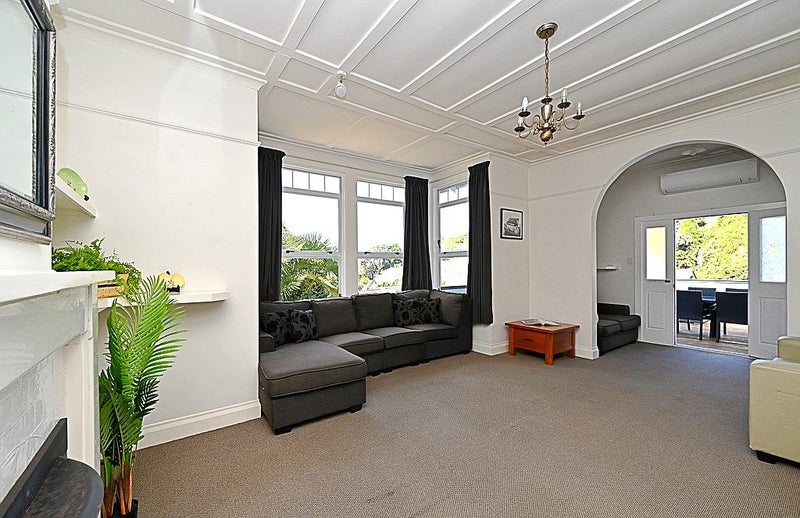 33A Shakespeare Road, Bluff Hill, Napier - Carousel 2