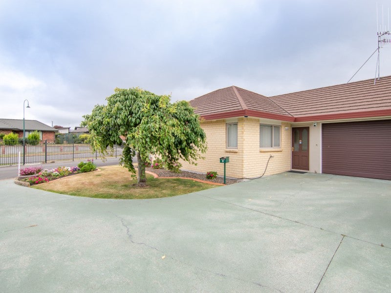 1 Foxtail Fern, Kelvin Grove, Palmerston North - Carousel 13