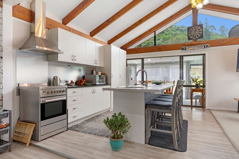 11 Gordon Road, Western Heights, Rotorua - Carousel 2