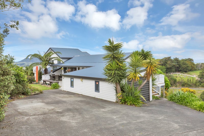 2C Owhiwa Road, Whangarei - Carousel 24
