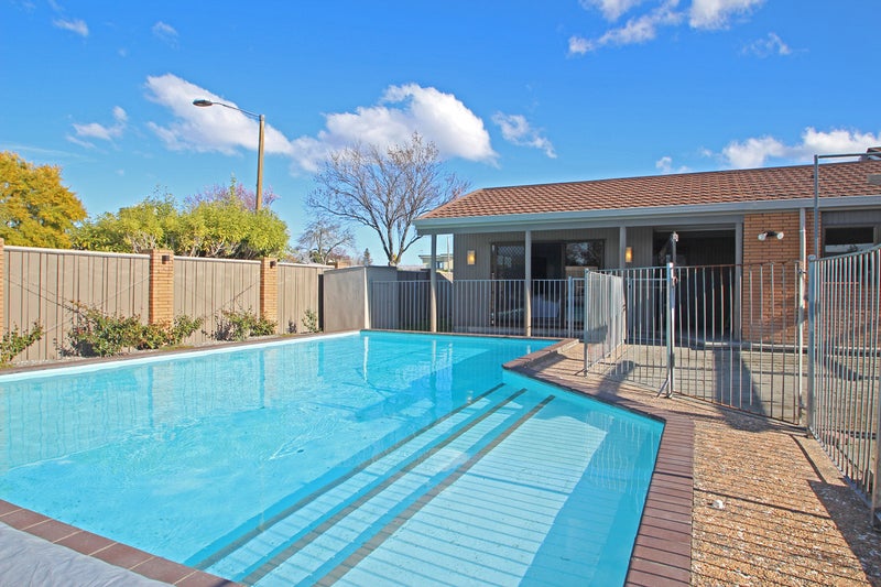 27 Upham Crescent, Taradale, Napier - Carousel 2