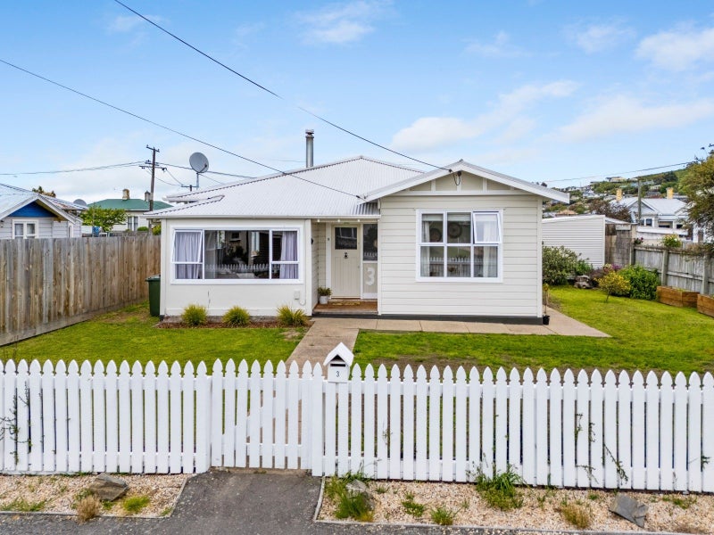 3 Conway Street, Oamaru North, Oamaru - Carousel 1