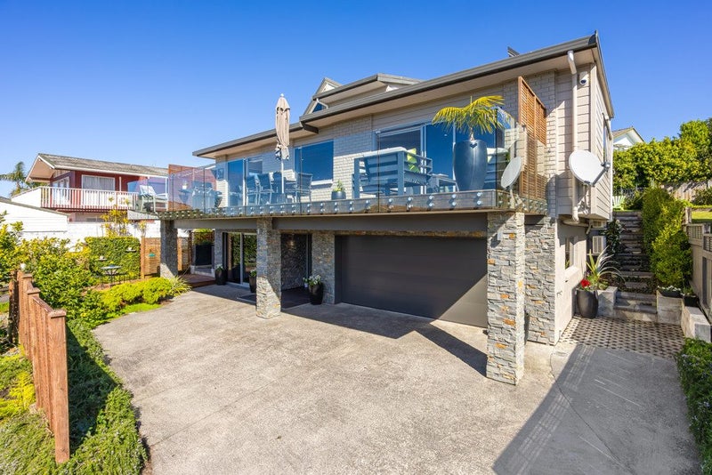 11 Little Barrier Avenue, Manly, Whangaparaoa - Carousel 1