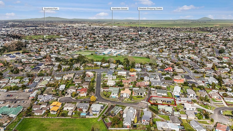 21 Leyton Place, Nawton, Hamilton - Carousel 29