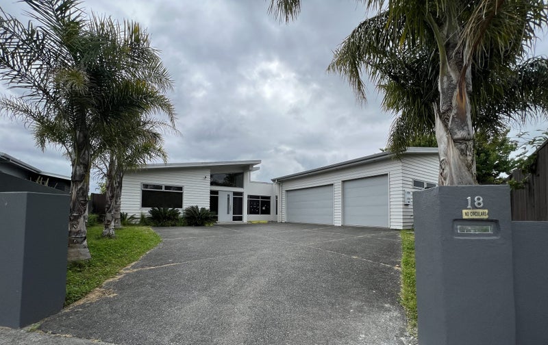 18 Shalimar Place, Huntington, Hamilton - Carousel 1