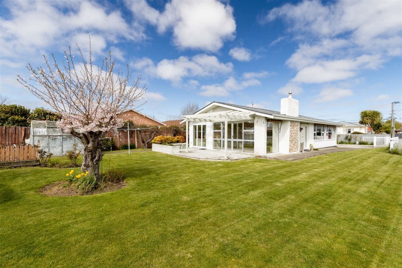 102A Isleworth Road, Bishopdale, Christchurch - Carousel 1