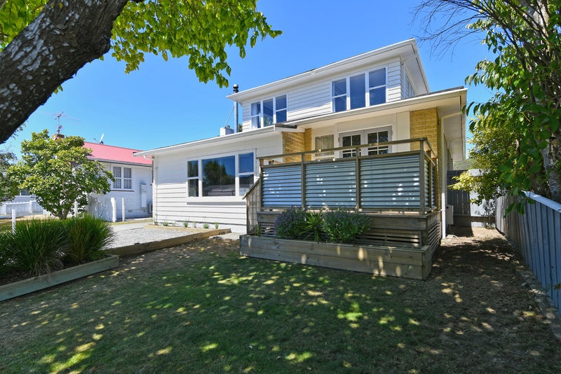 11 Riversdale Road, Clouston Park, Upper Hutt - Carousel 1
