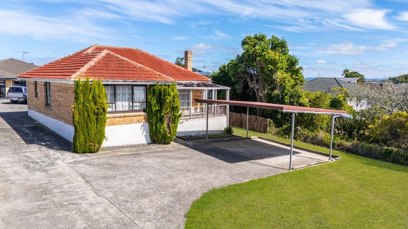 523 Richardson Road, Mount Roskill, Auckland - Carousel 1
