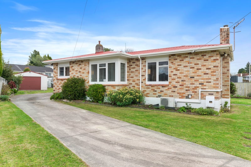 14 Hillcrest Avenue, Hillcrest, Rotorua - Carousel 2