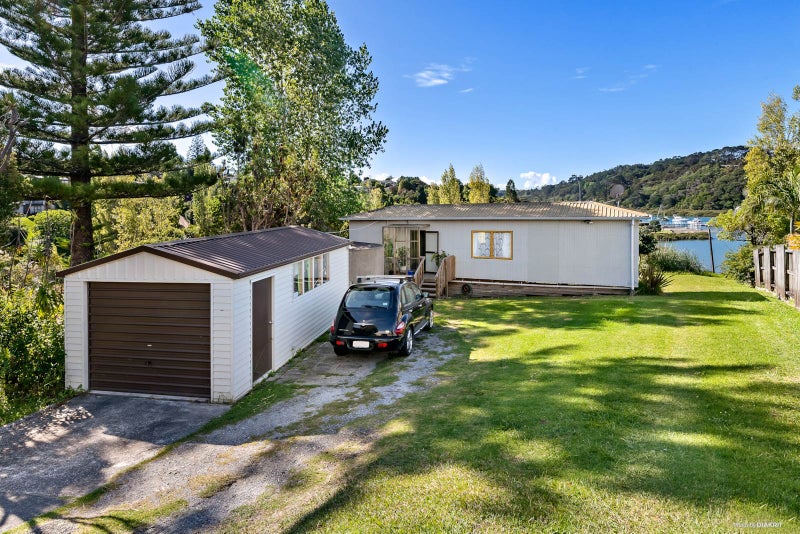 17 Flounder Point Road, Stillwater, Silverdale - Carousel 2